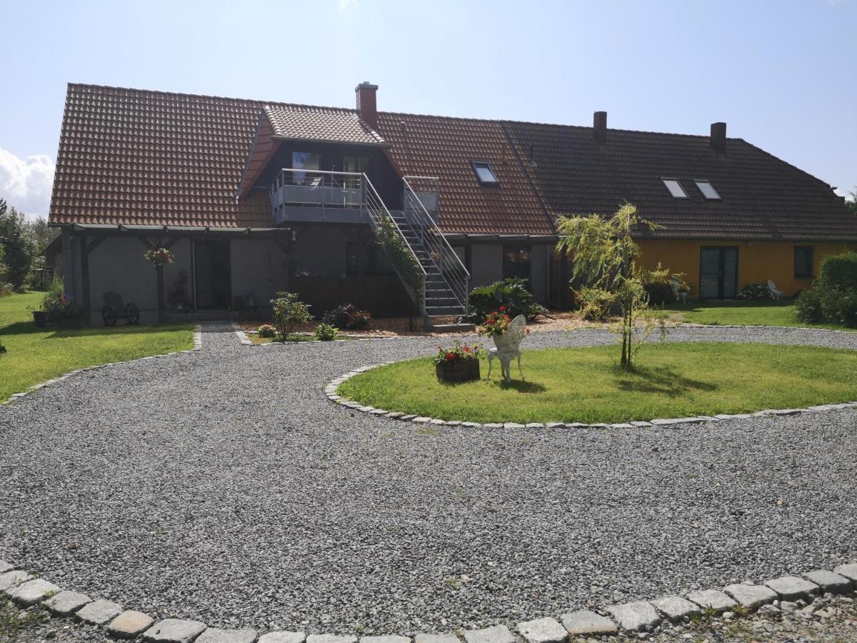 Ferienwohnungen Familie Jahn Thesenvitz エクステリア 写真